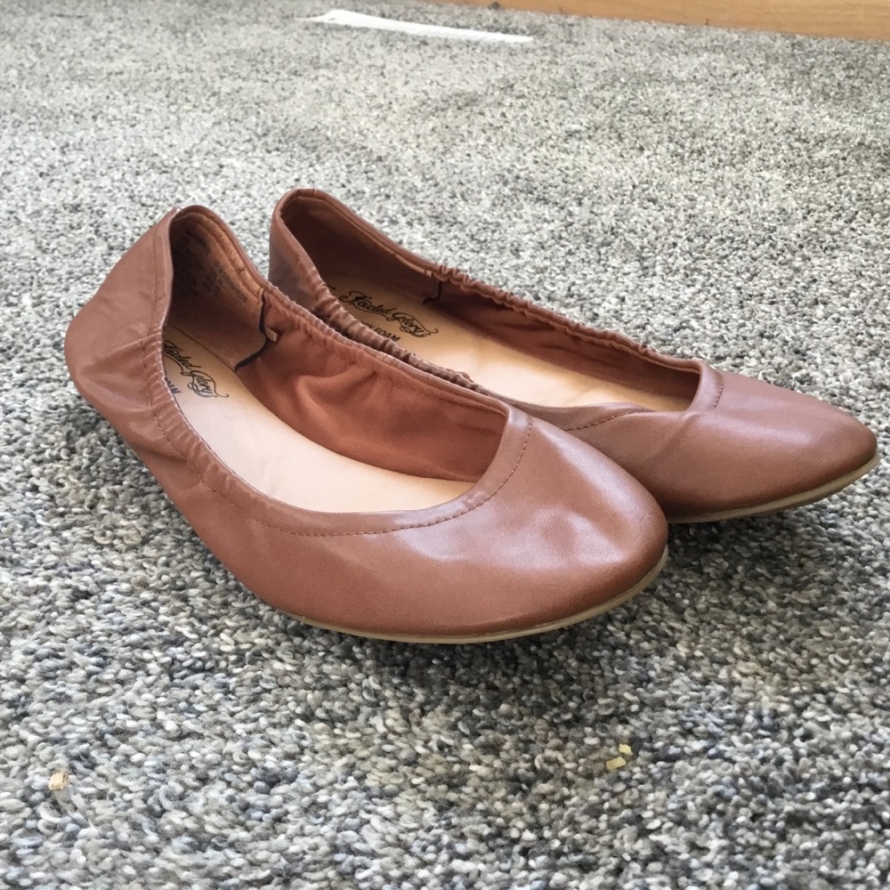 “Cognac” flats